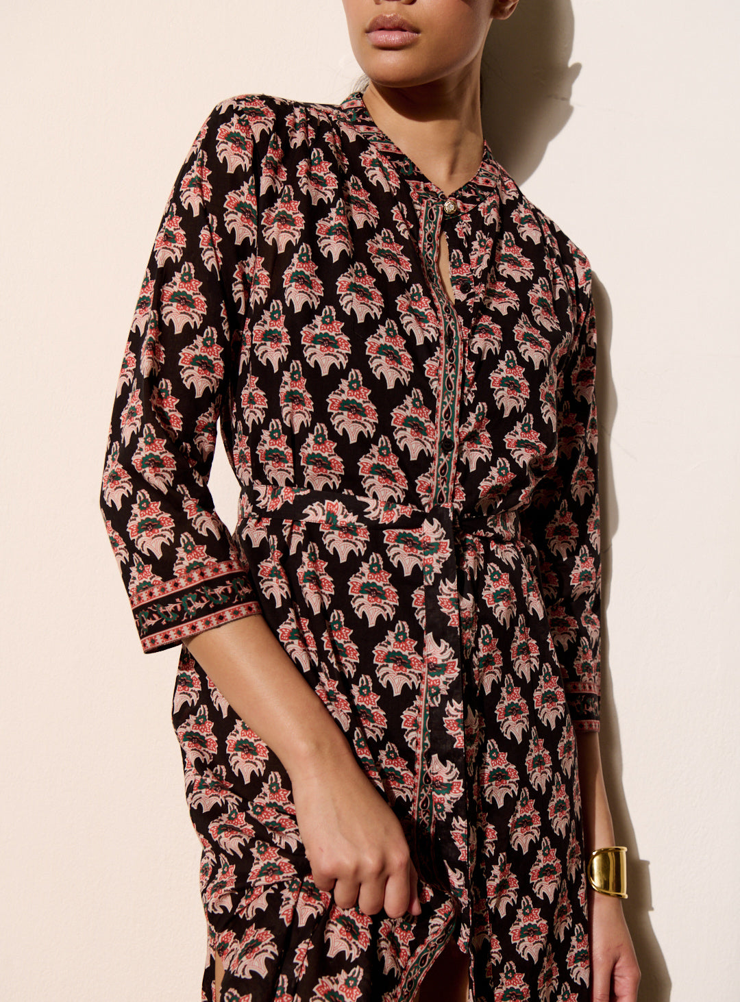 Robe Ramara